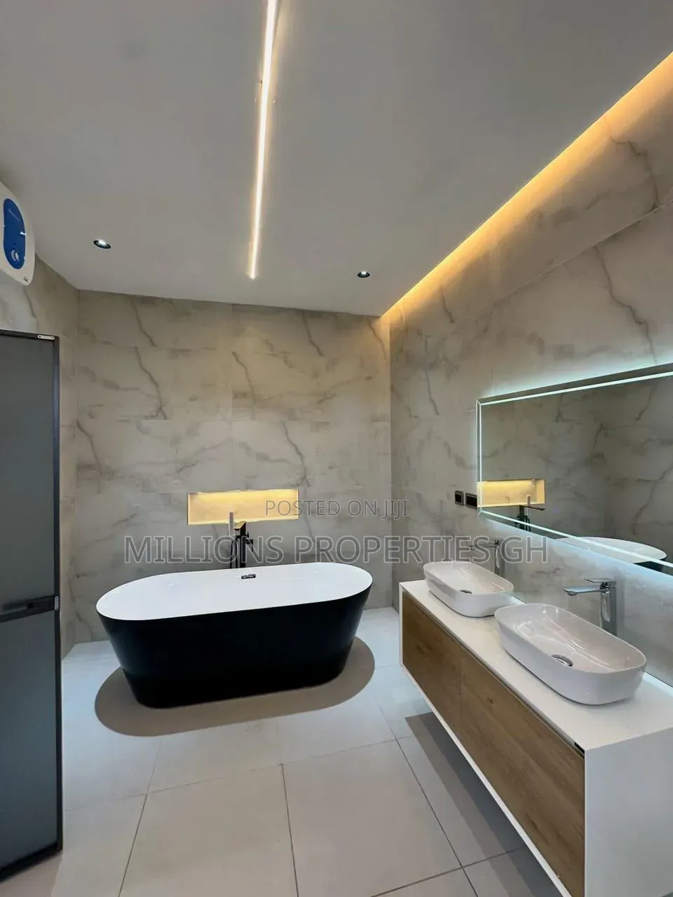 3bdrm House in Millions Properties, Accra Metropolitan for sale