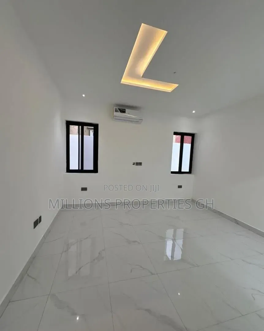 3bdrm House in Millions Properties, Accra Metropolitan for sale