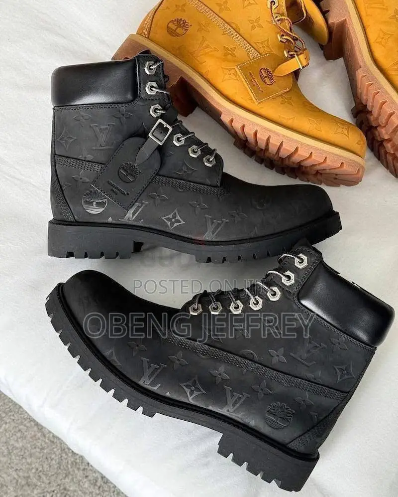 Original Louis Vuitton Timberland Boots Black