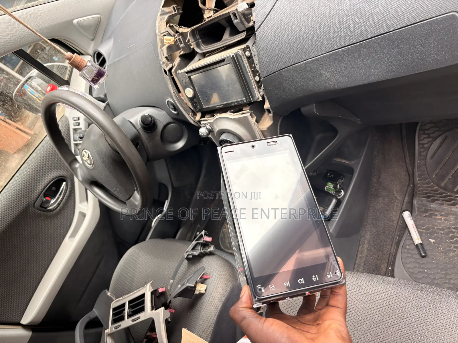 Toyota Vitz 2007 2010 Universal Touch Screen