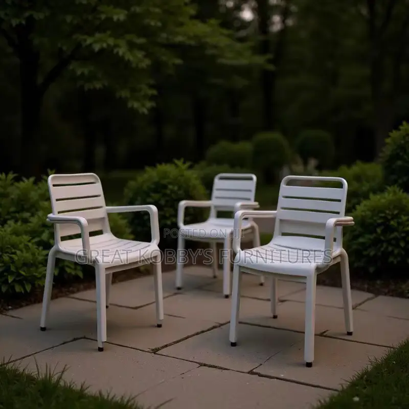 Modern Plastic Dining Chair