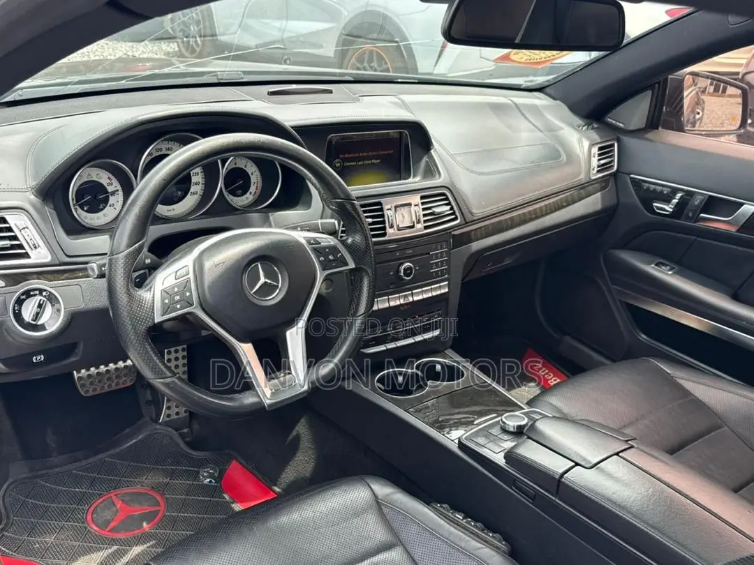Mercedes-Benz E550 2017 Green