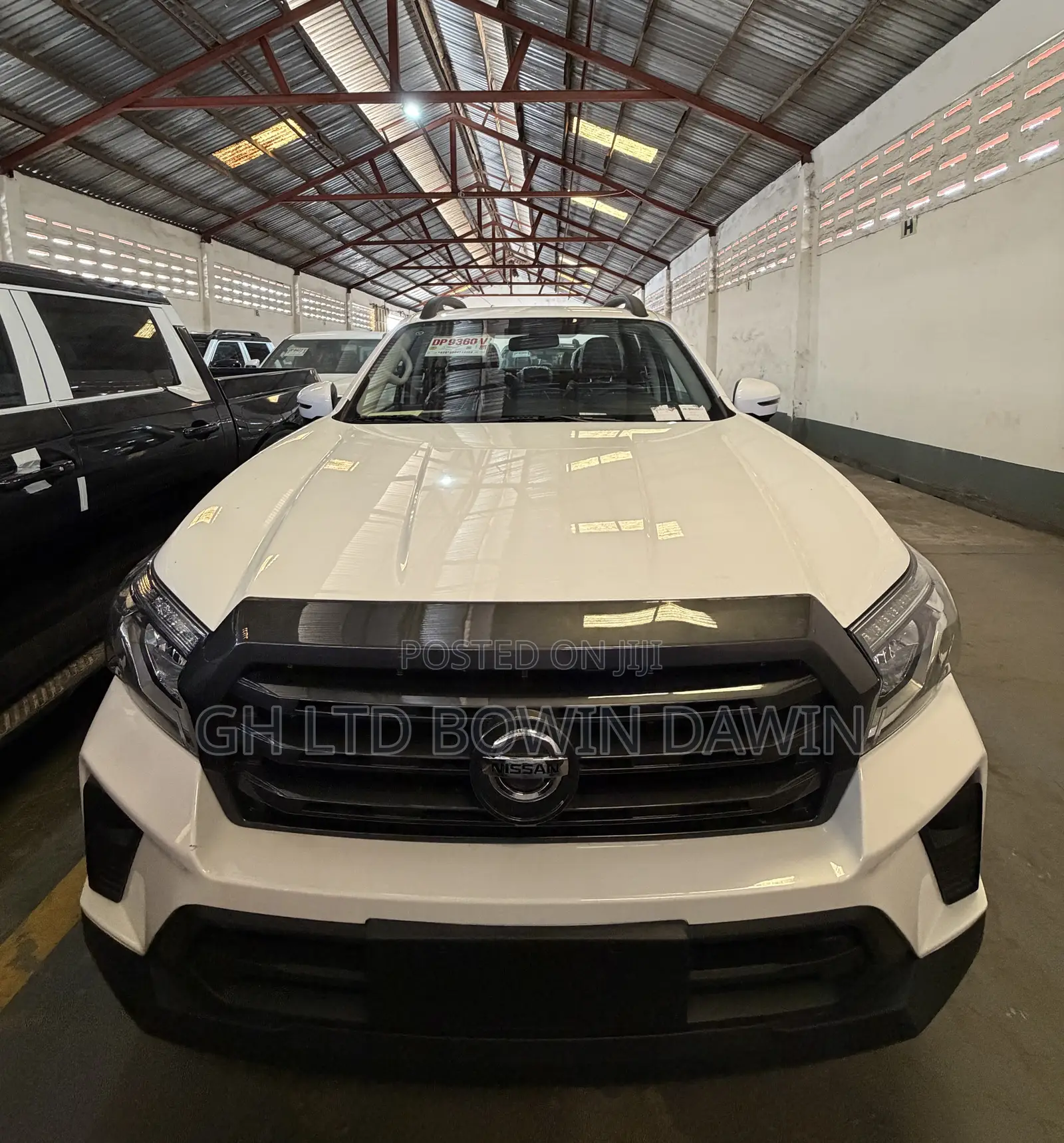 New Nissan Pick-Up 2025 White