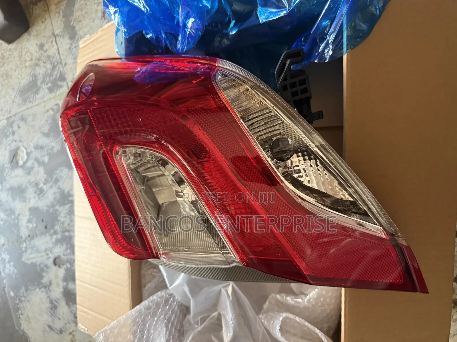 Toyota Vitz 2016-2018 Tail Light