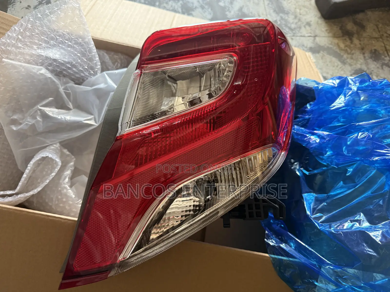 Toyota Vitz 2016-2018 Tail Light