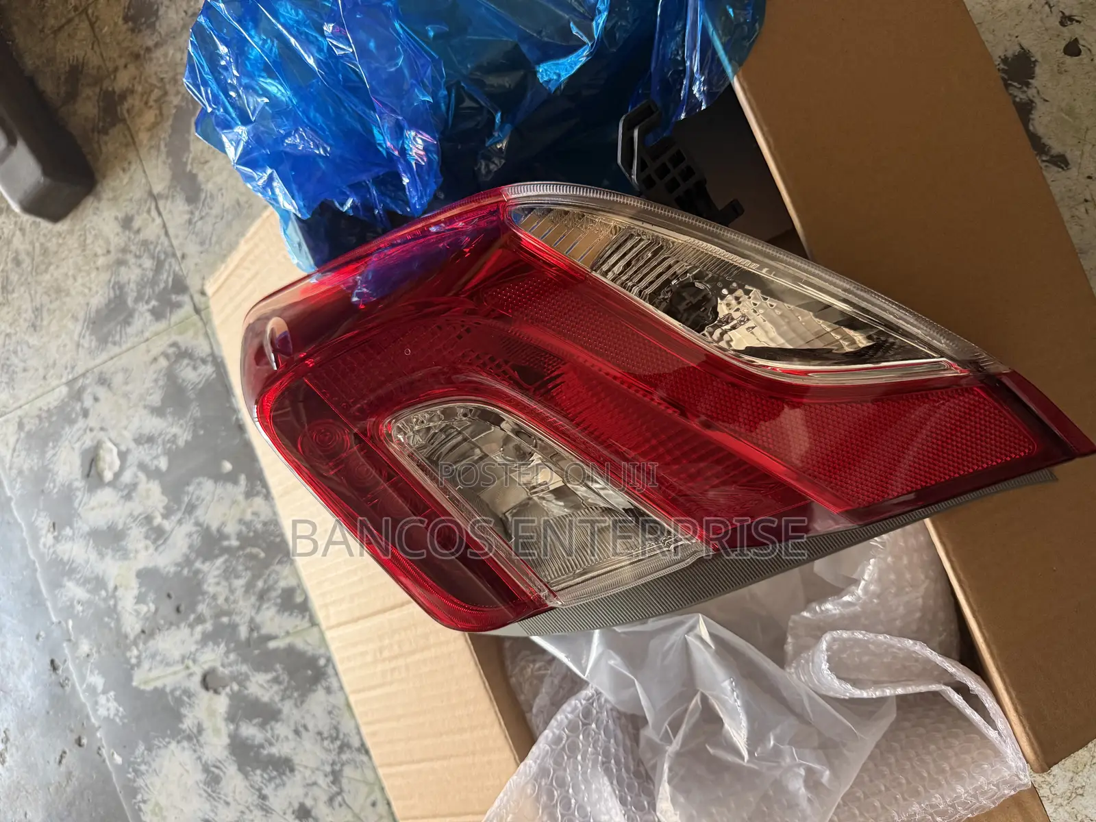 Toyota Vitz 2016-2018 Tail Light