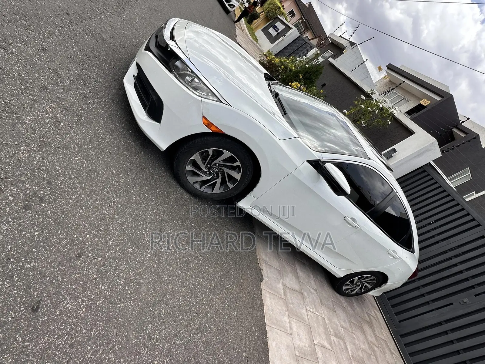 Honda Civic EX 4dr Sedan (2.0L 4cyl) 2017 White