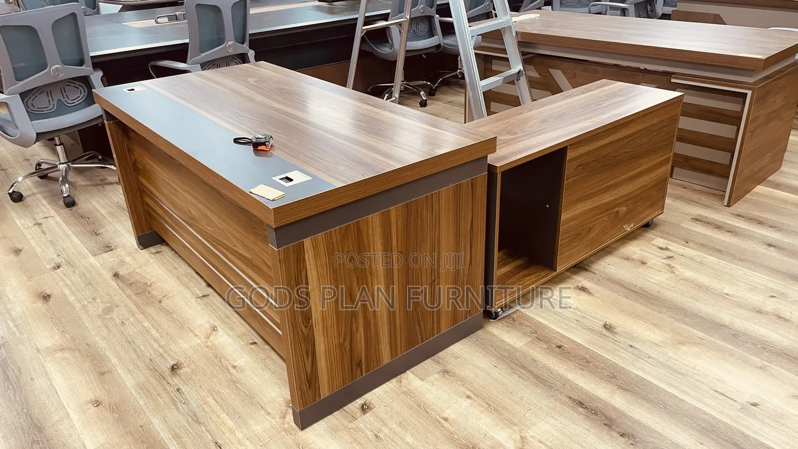 L Shaped Office Desk (Lt202)