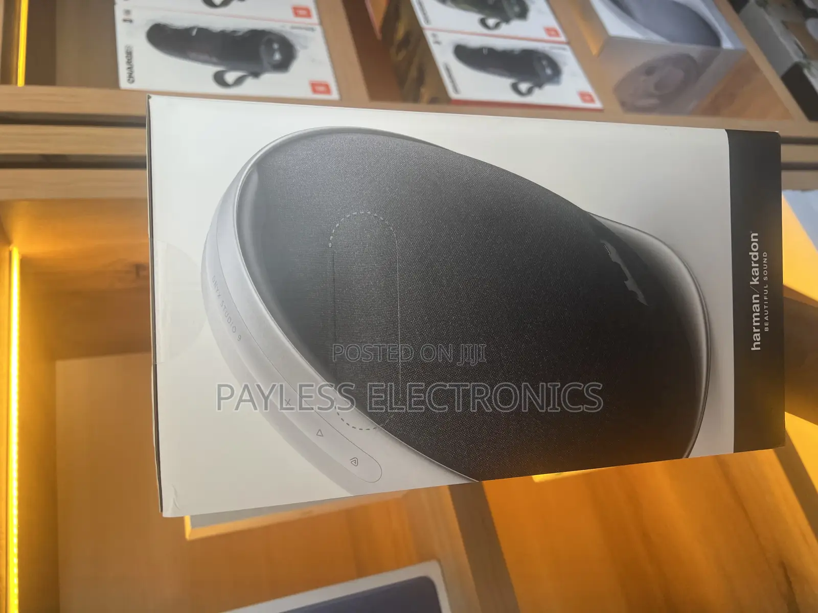 Harman Kardon Onyx Studio 9