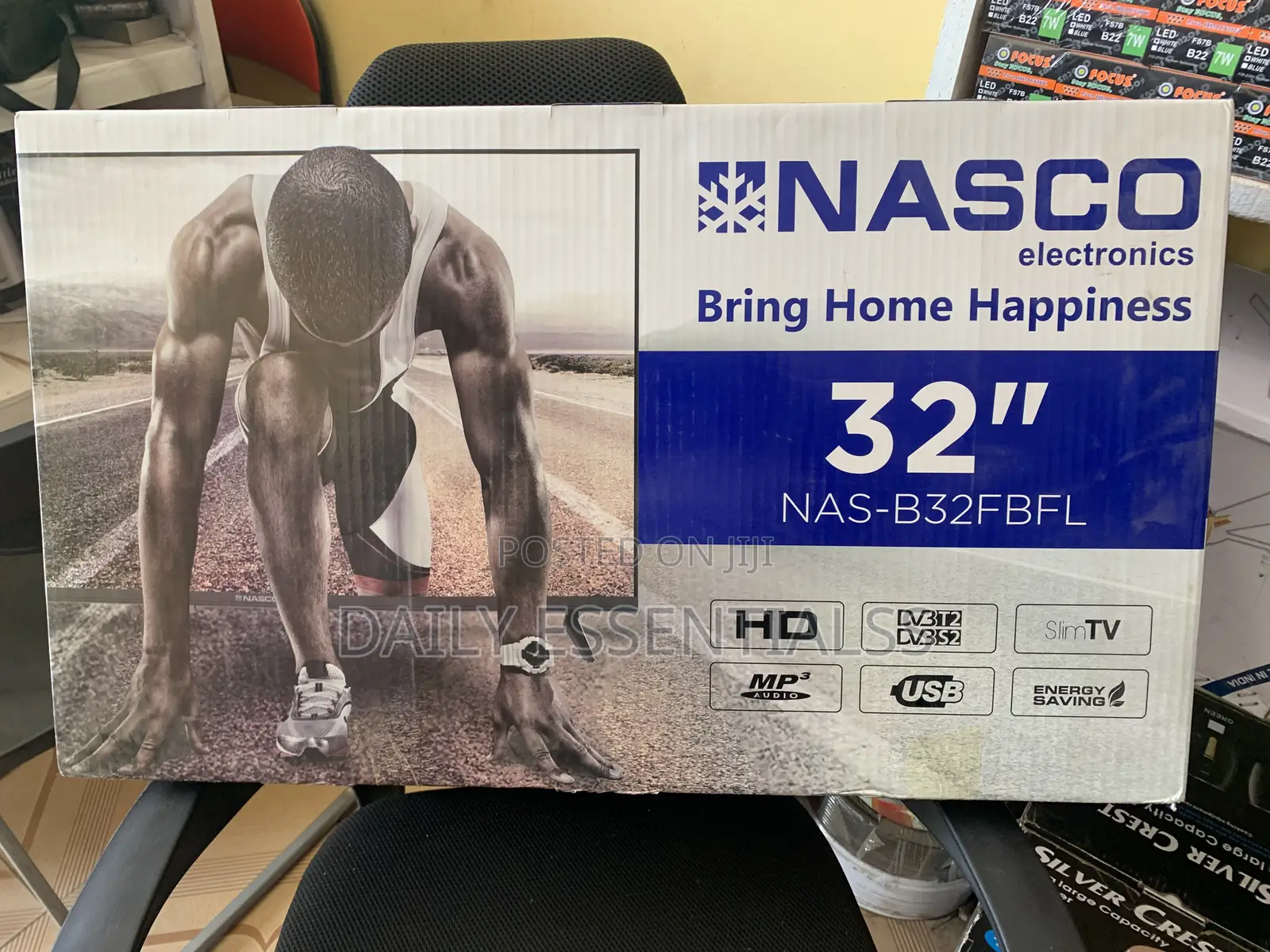 Nasco 43 And 32 Inch Tv With Clear Display