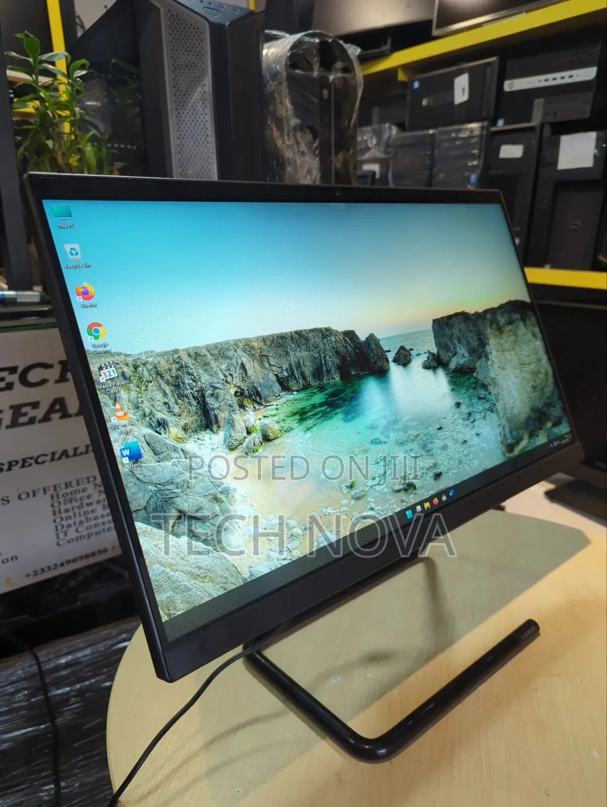 Desktop Computer Lenovo ideacentre 310S 8GB Intel Core i3 SSD 256GB