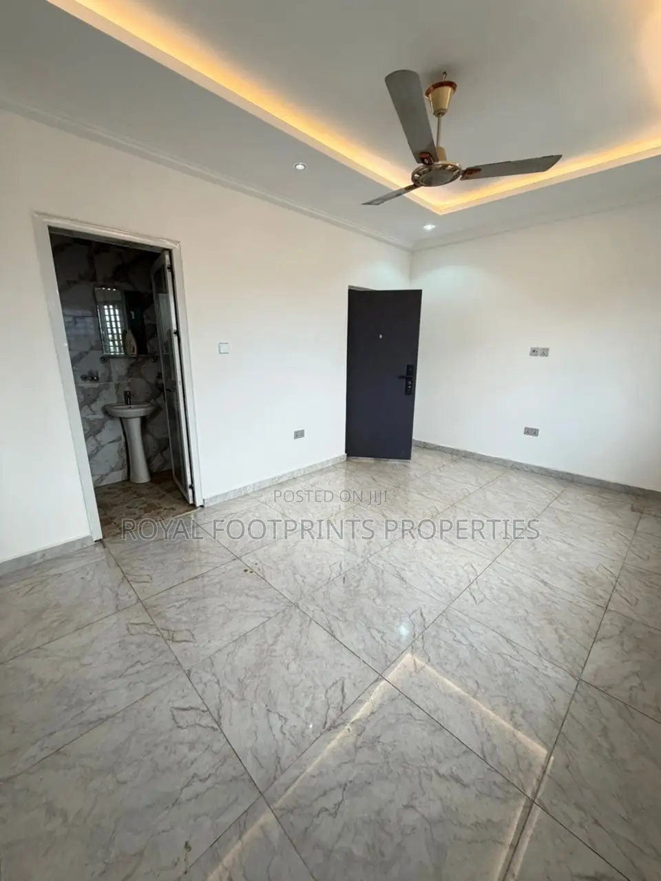 2bdrm Apartment in Royal Footprints, East Legon for rent