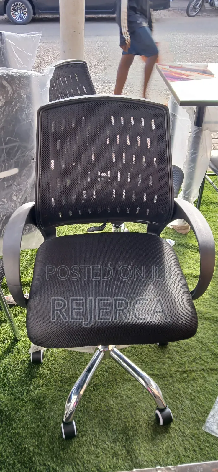 Quality Brand New Office Swivel Chair