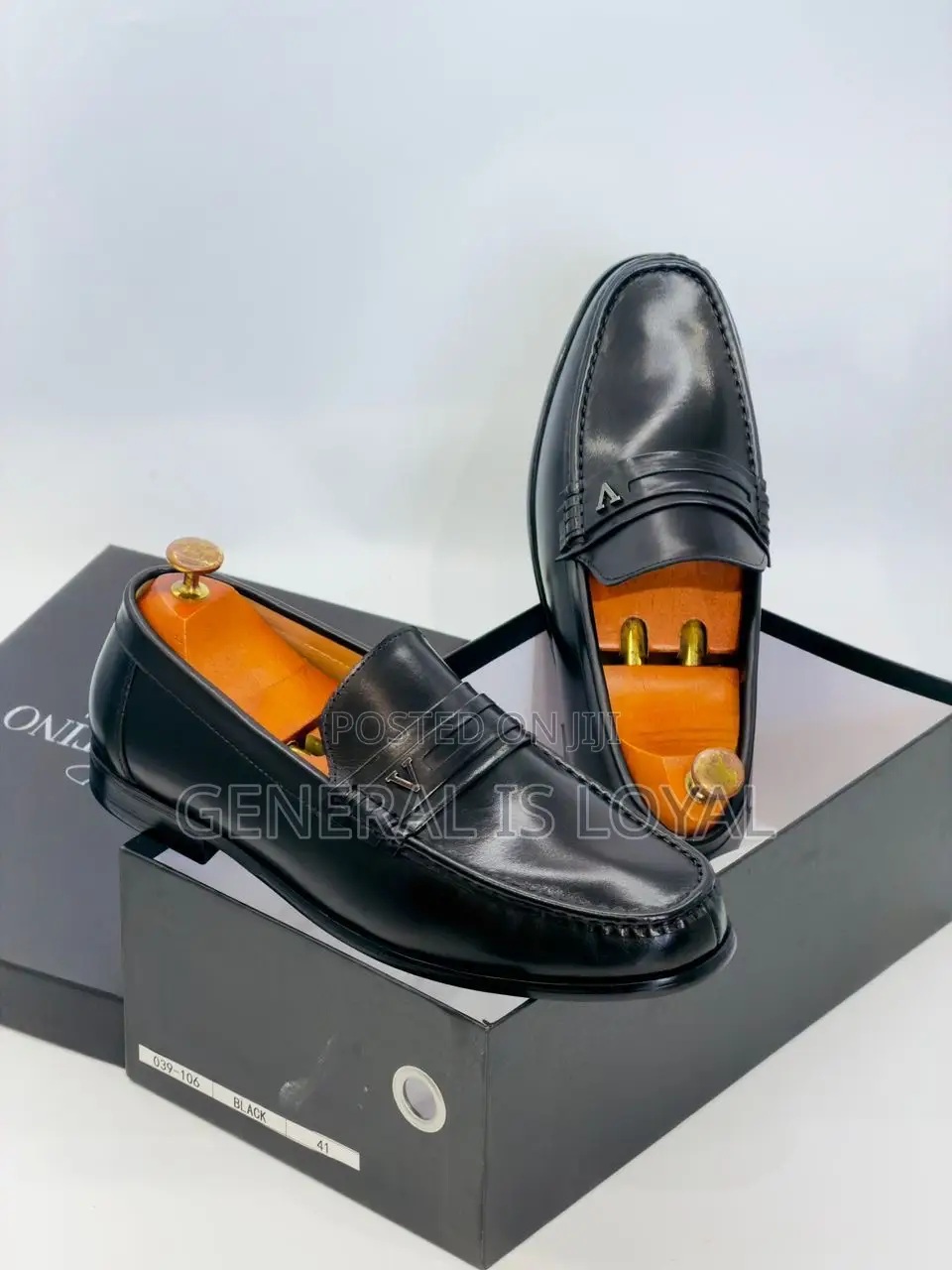 Valentino Men Leather Black Loafers