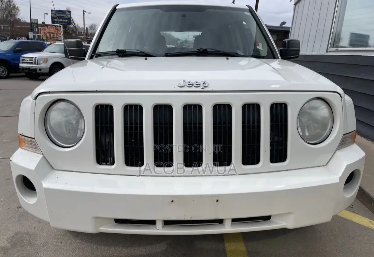 2008 to 2010 Jeep Patriot Front Cut Complete Available