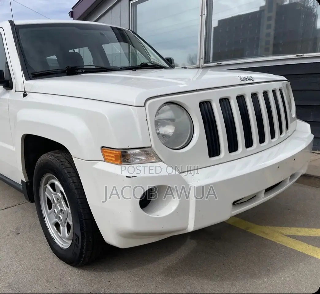 2008 to 2010 Jeep Patriot Front Cut Complete Available