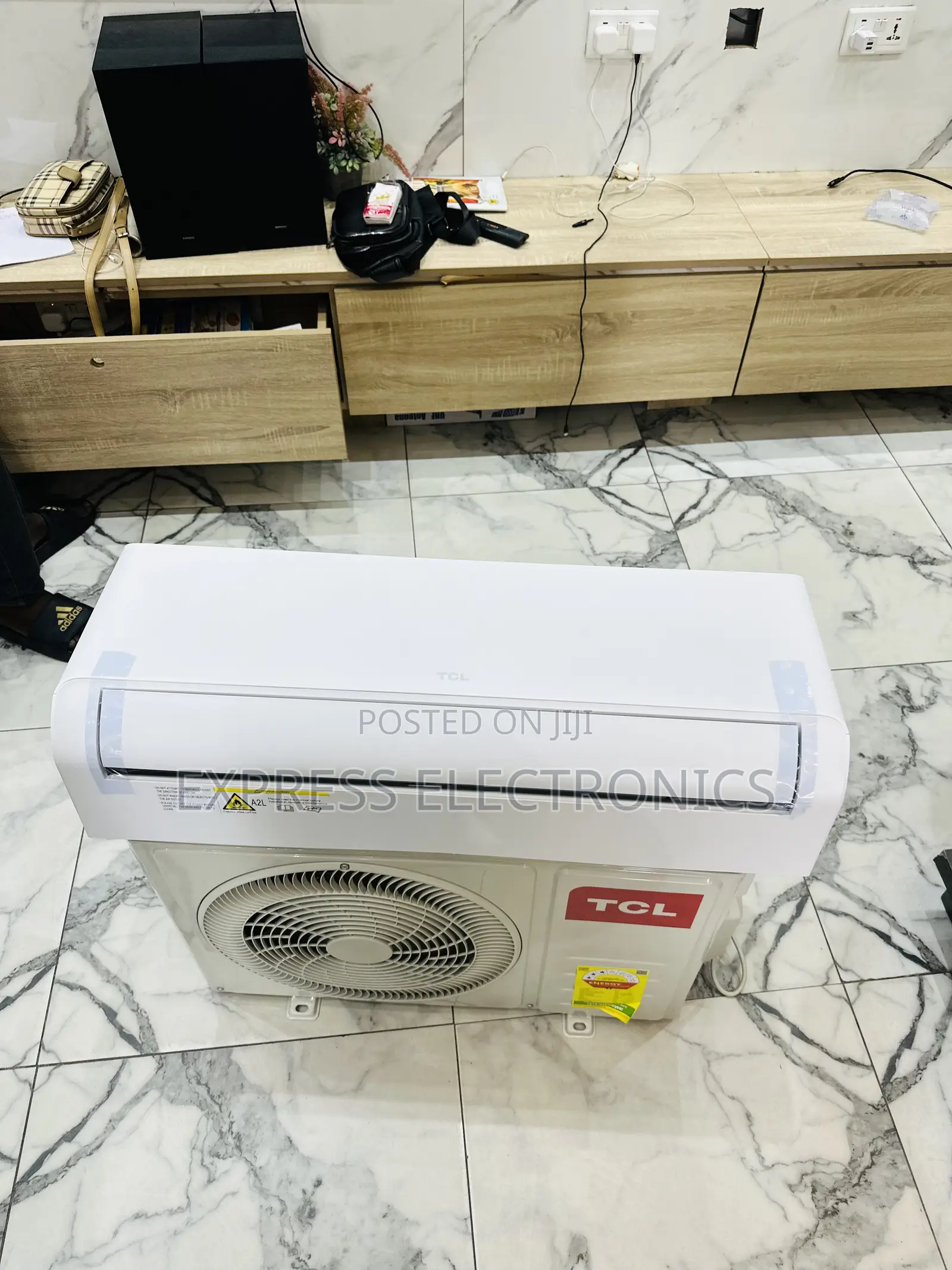 Fresh in Box Air Flow Split 1.5hp TCL
