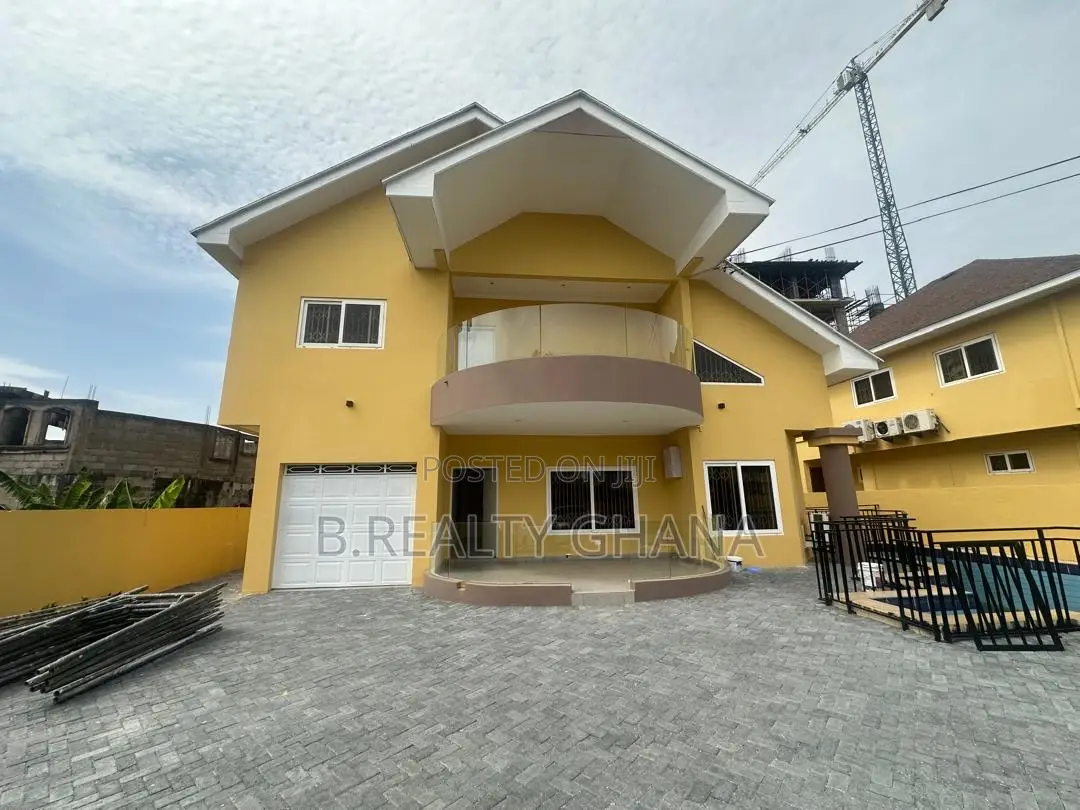 4bdrm House in Airport Residential Area for rent
