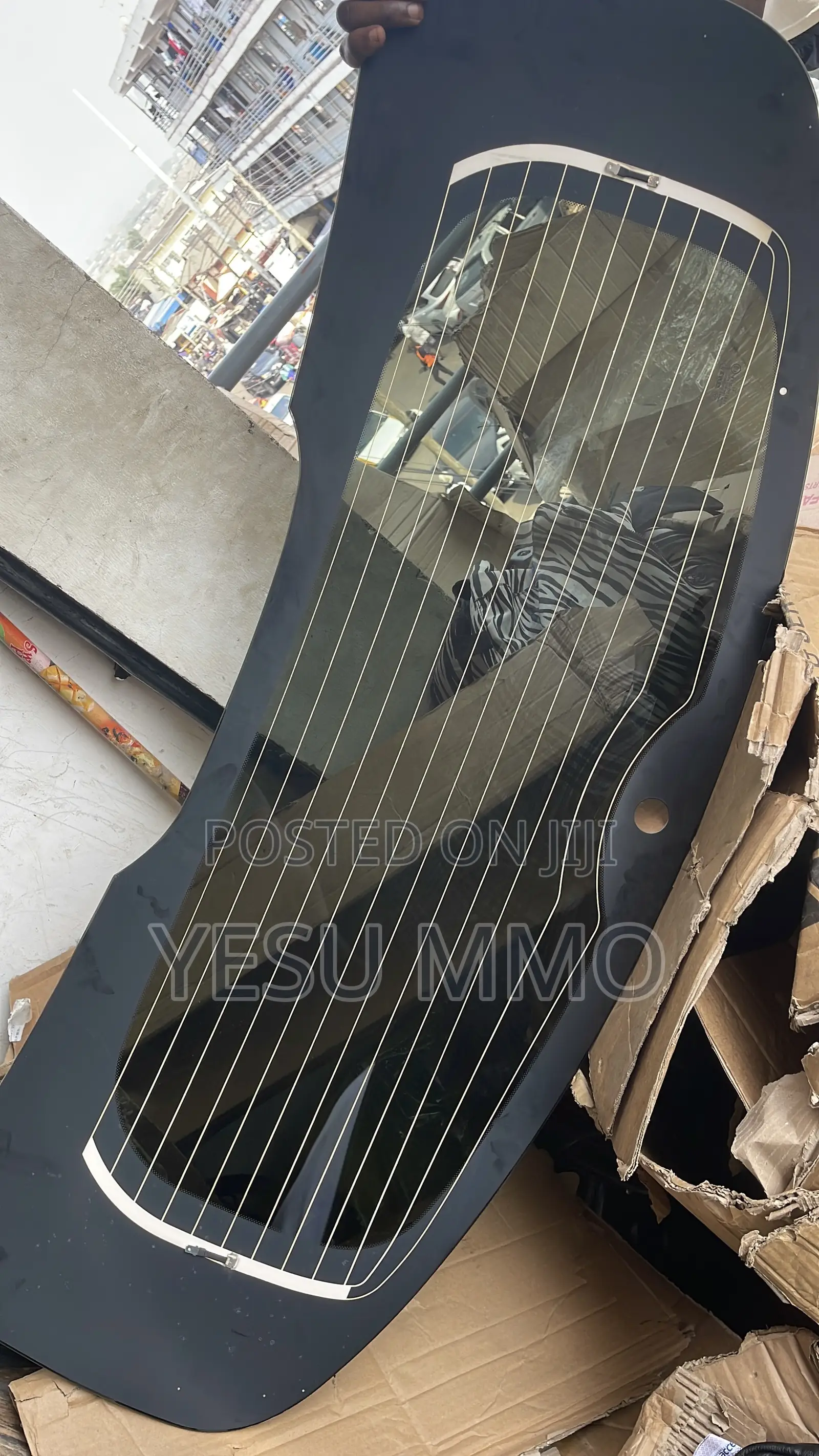 Nissan Rogue 2013 Back Glass