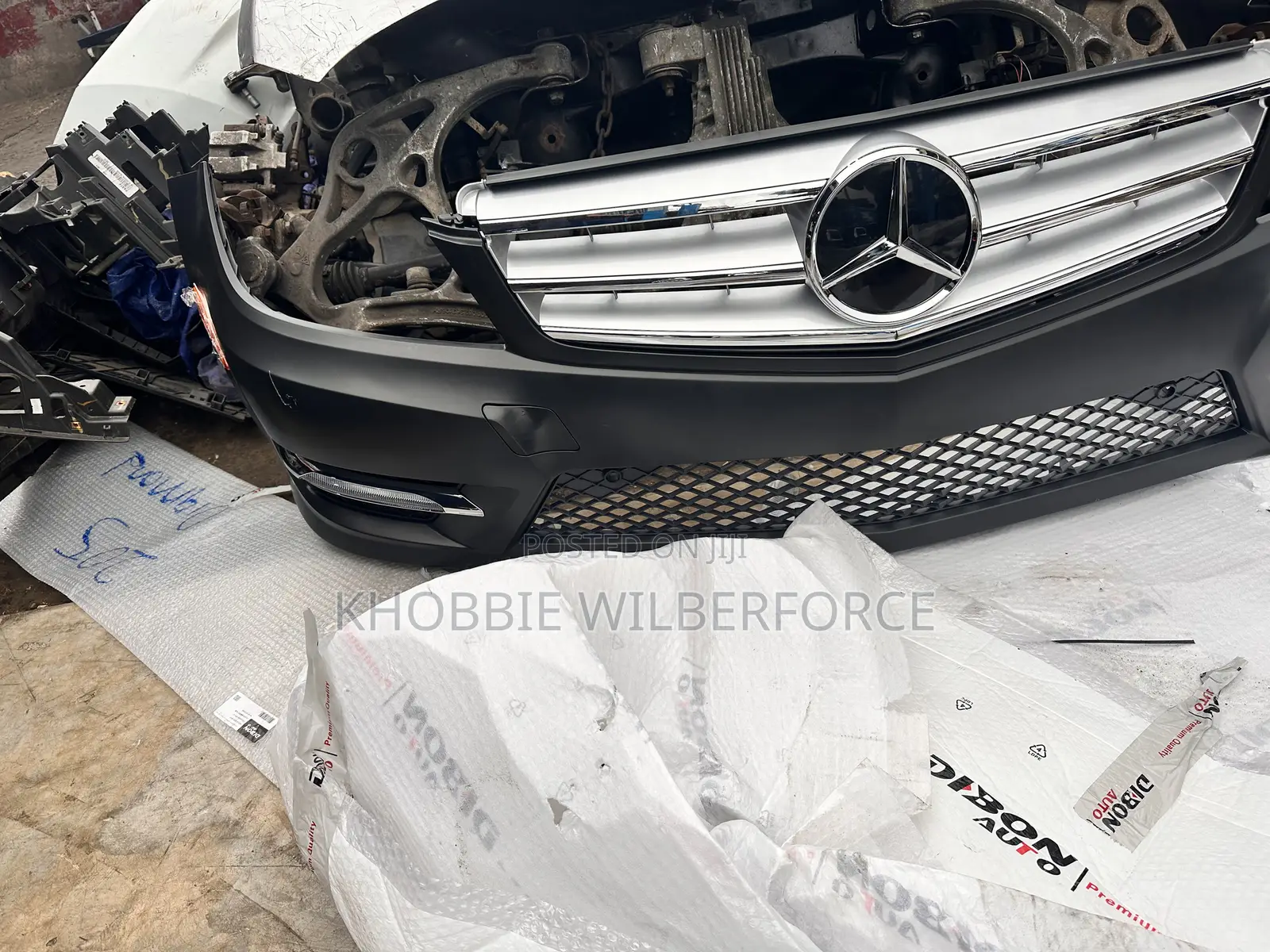 Mercedes Benz C250 Front Bumper Complete