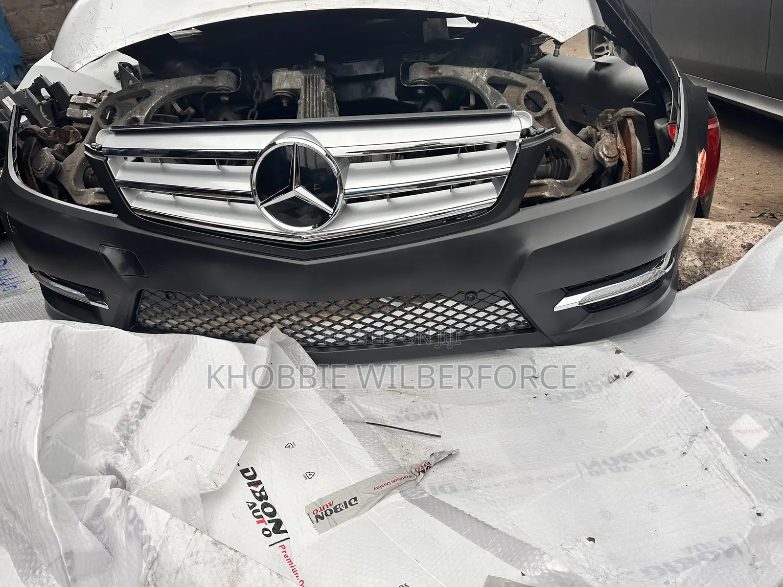 Mercedes Benz C250 Front Bumper Complete