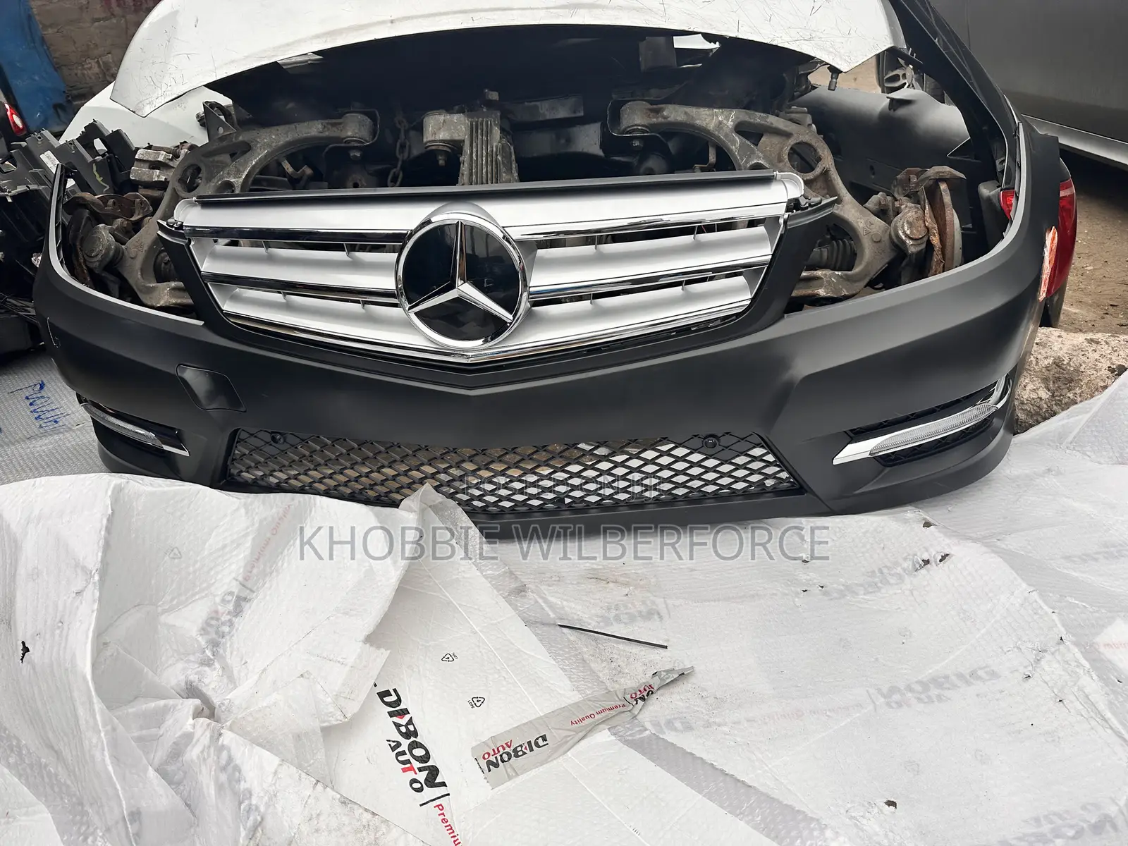 Mercedes Benz C250 Front Bumper Complete