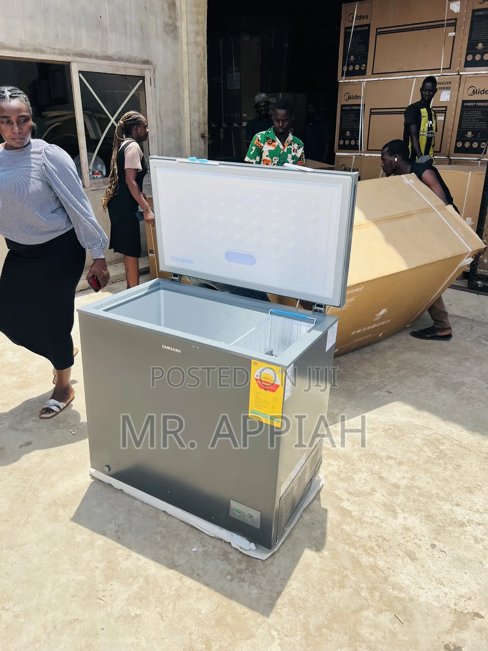 Quality Yet Affordable Samsung Single Door Chest Freezer(198l)