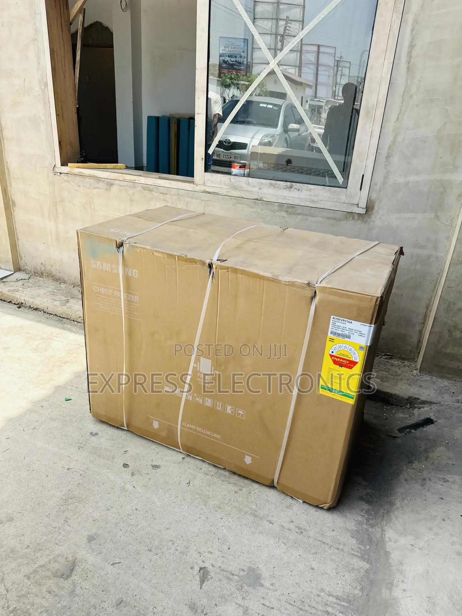 Bear but Die Less Chest Freezer Samsung 281l