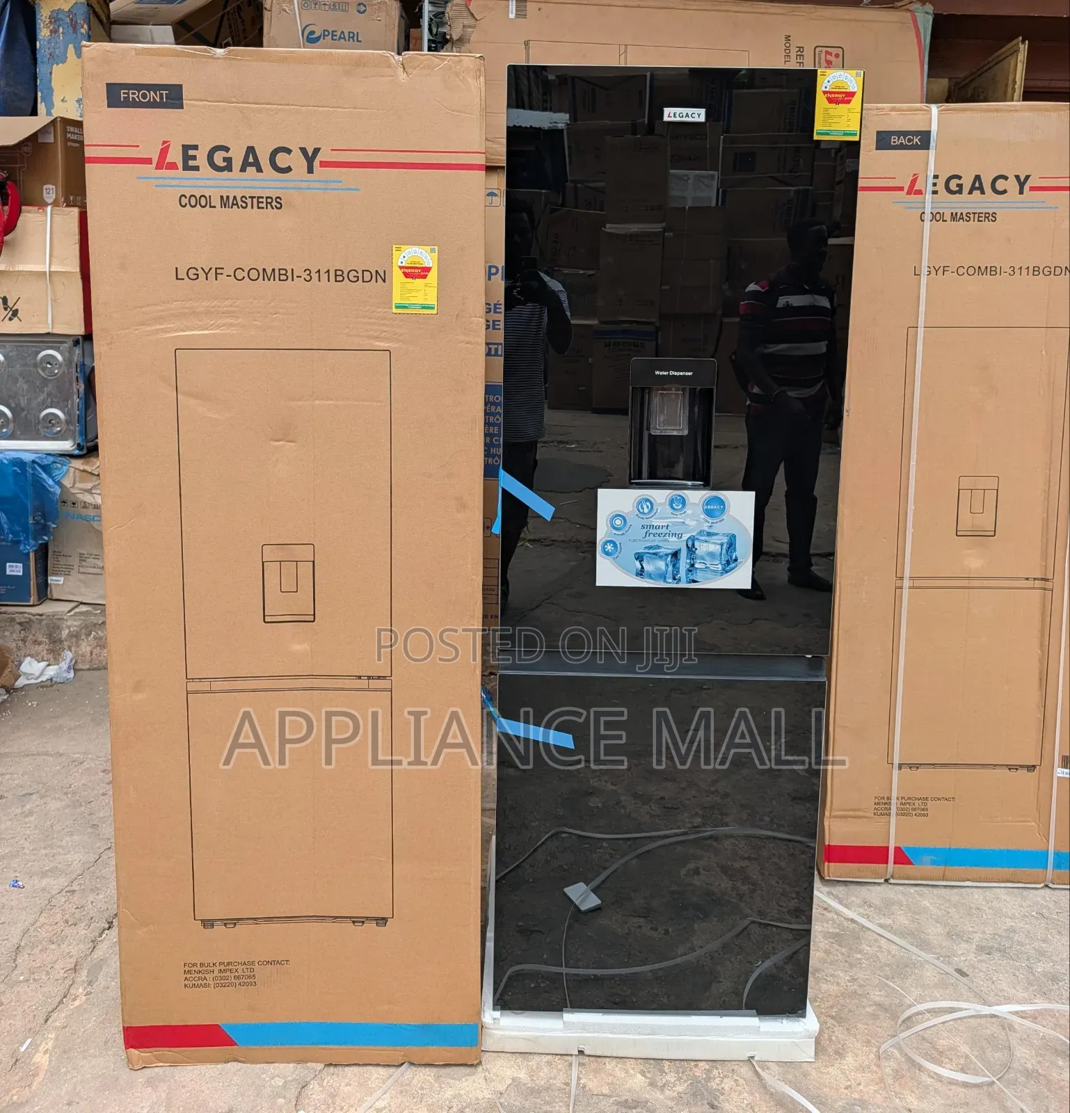 Legacy Fridge Black Mirror 311l
