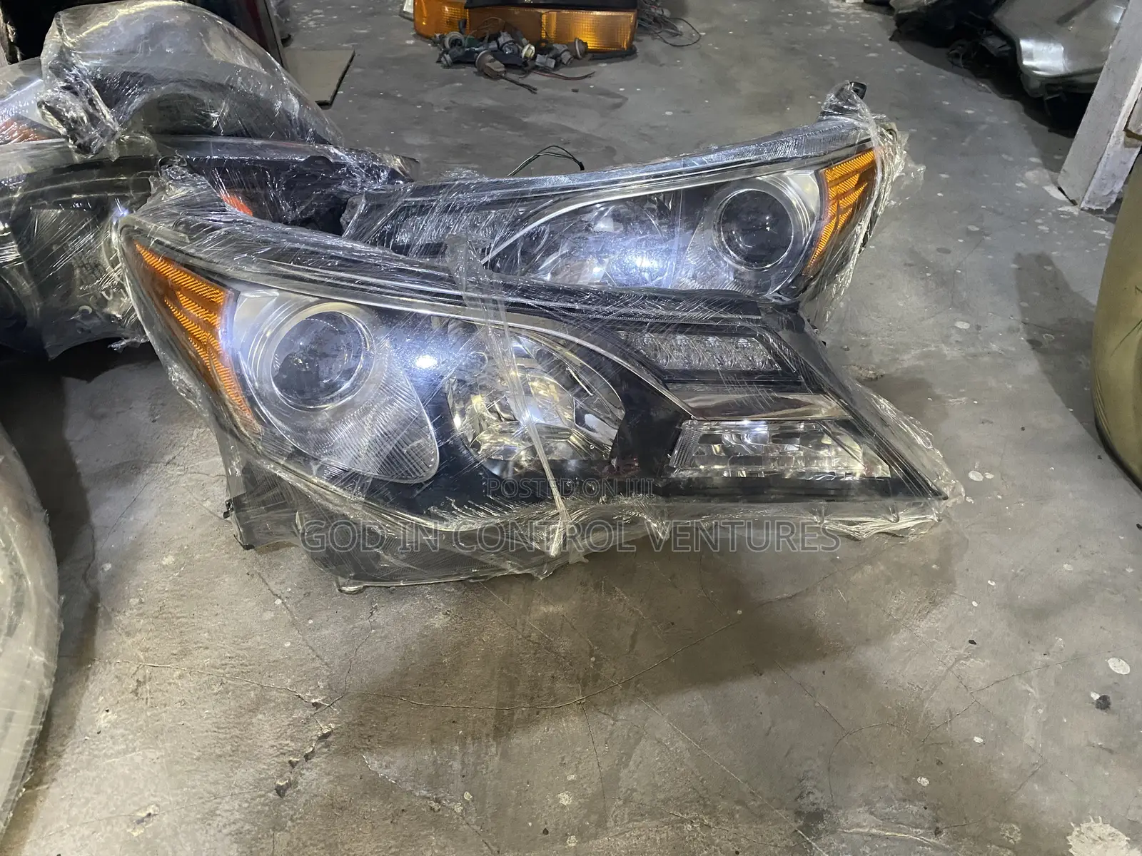 Toyota Rav4 2014 Headlight