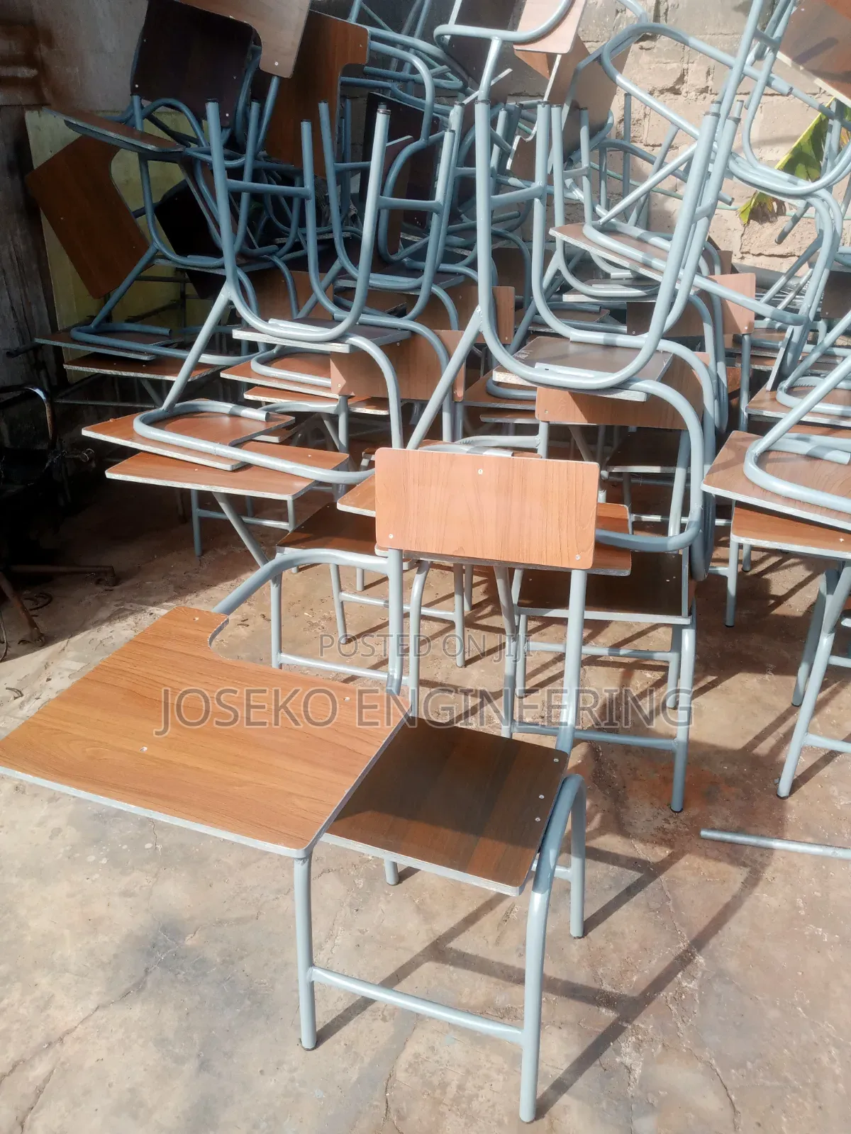 Desk For Student.(Table Attached)
