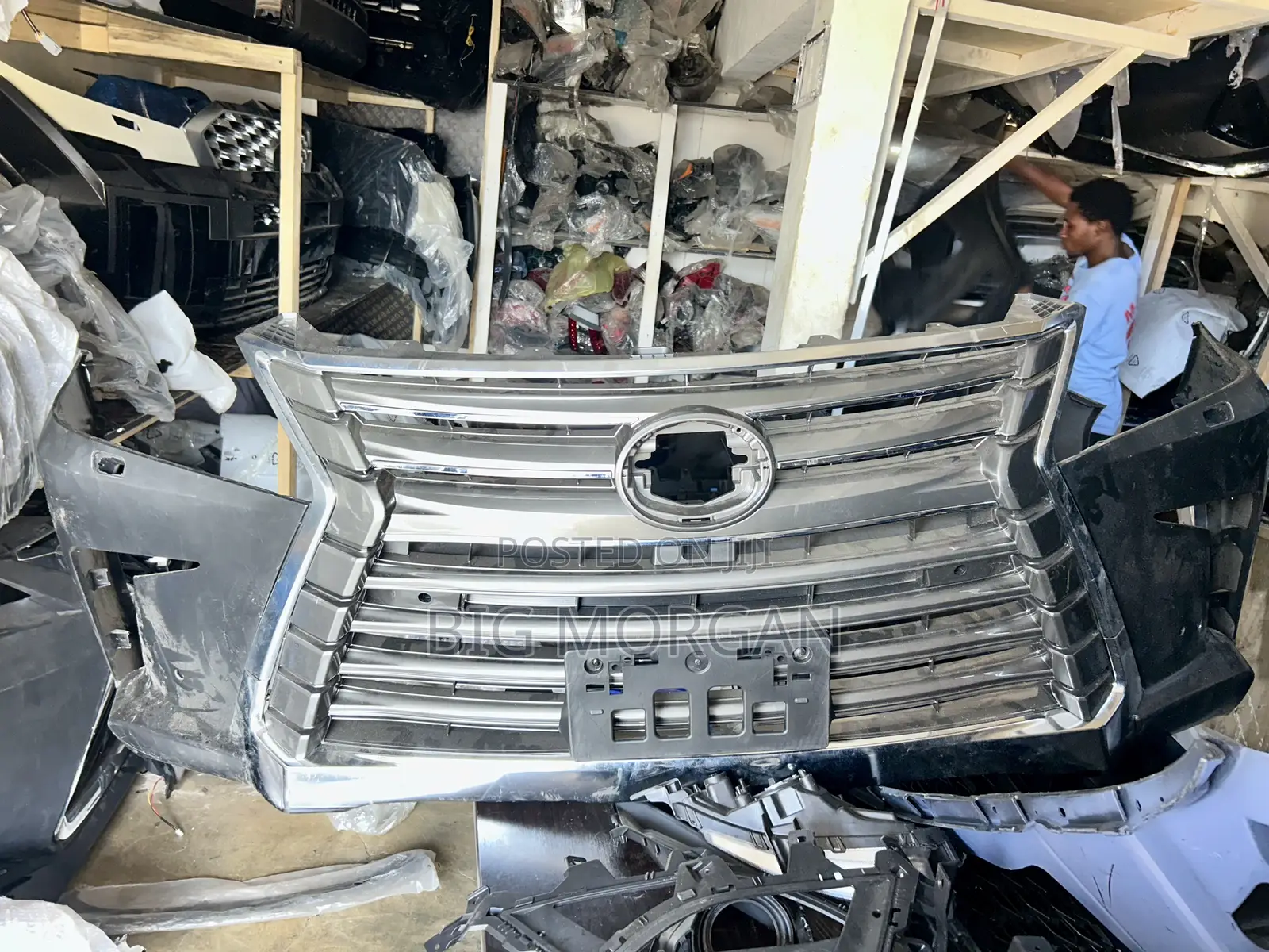 Lexus Lx570 2016-2020 Front Bumper Complete