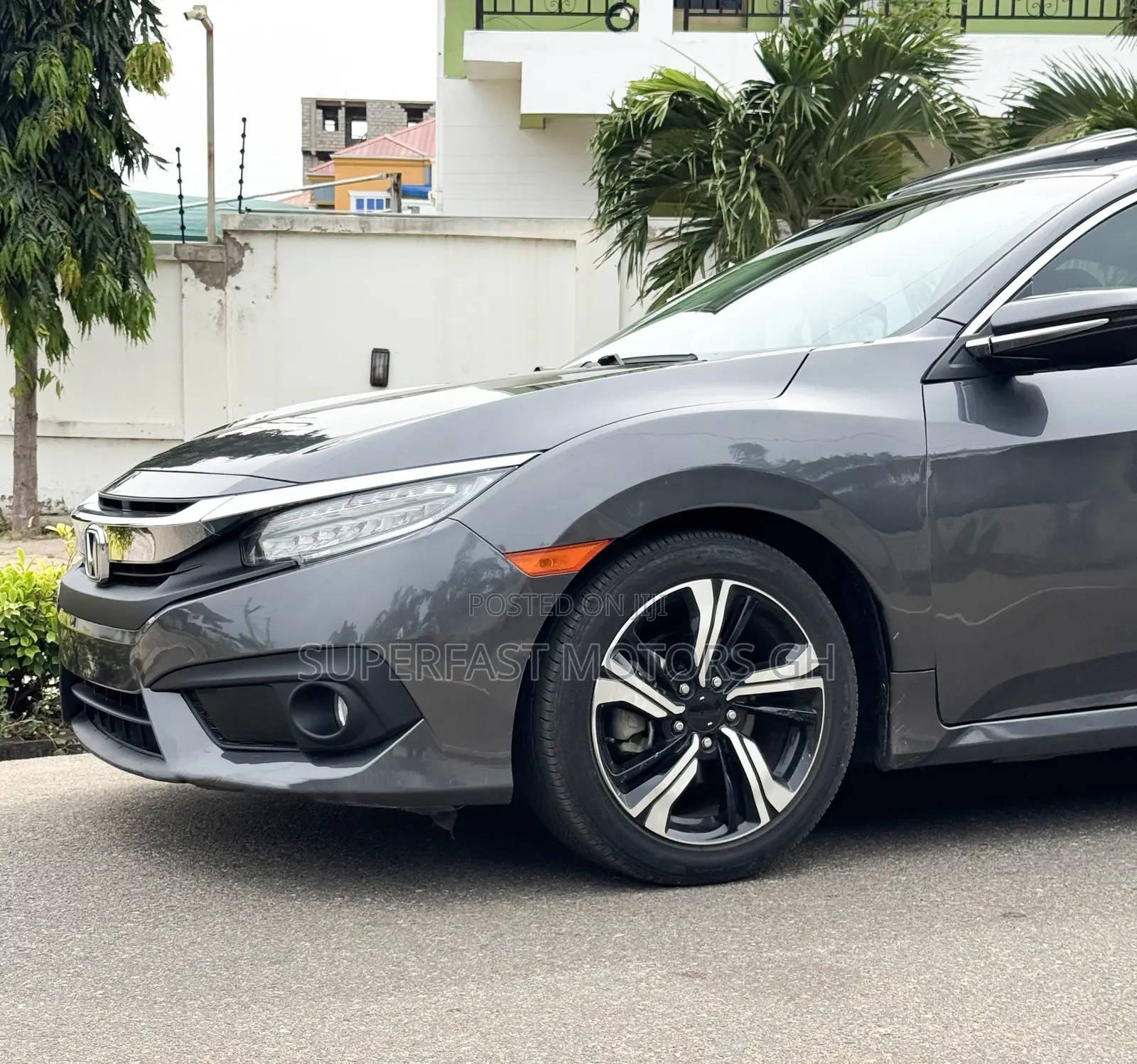 Honda Civic Touring 4dr Sedan (1.5L 4cyl) 2016 Black