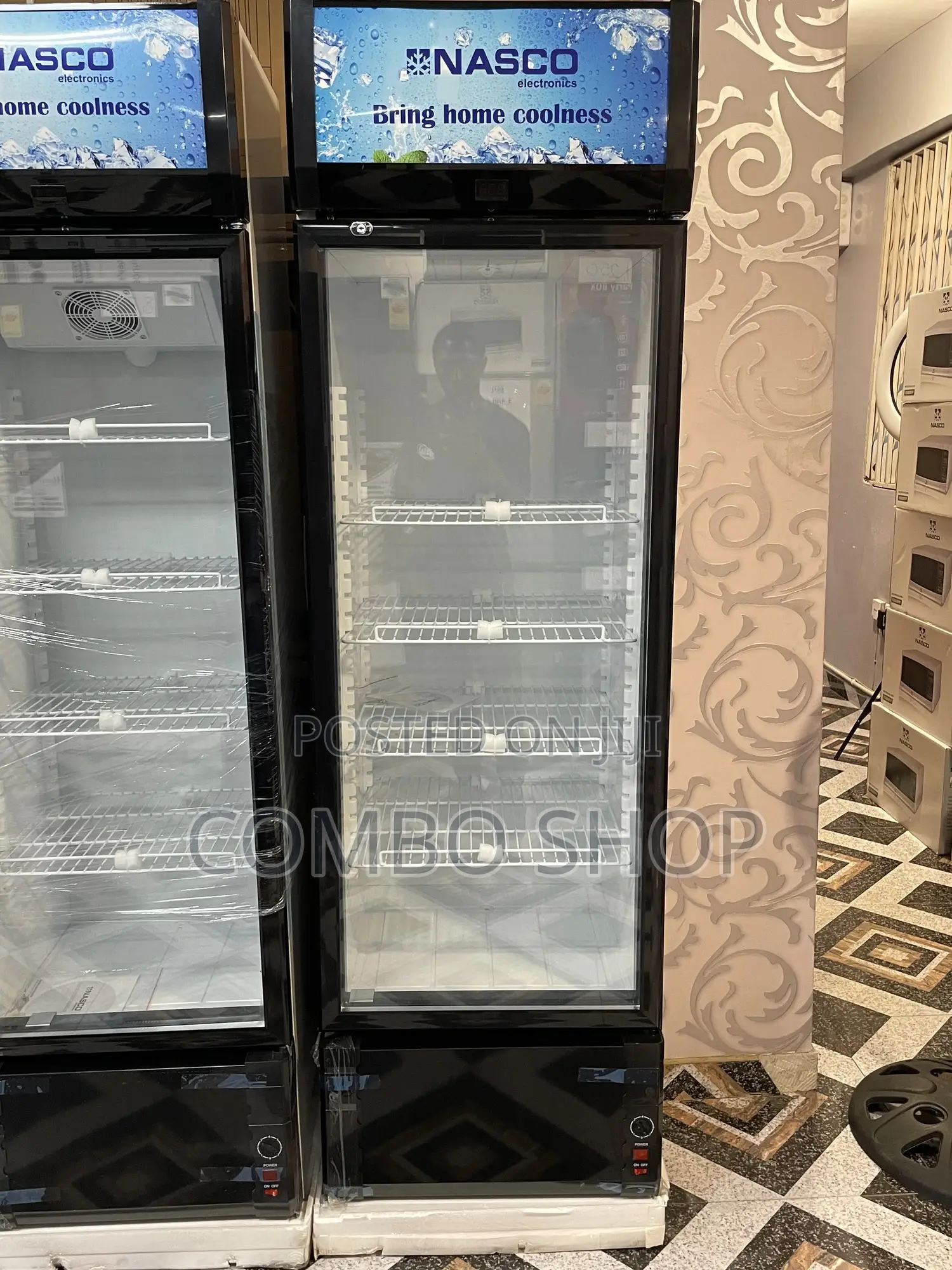 Nasco 358l Display Fridge