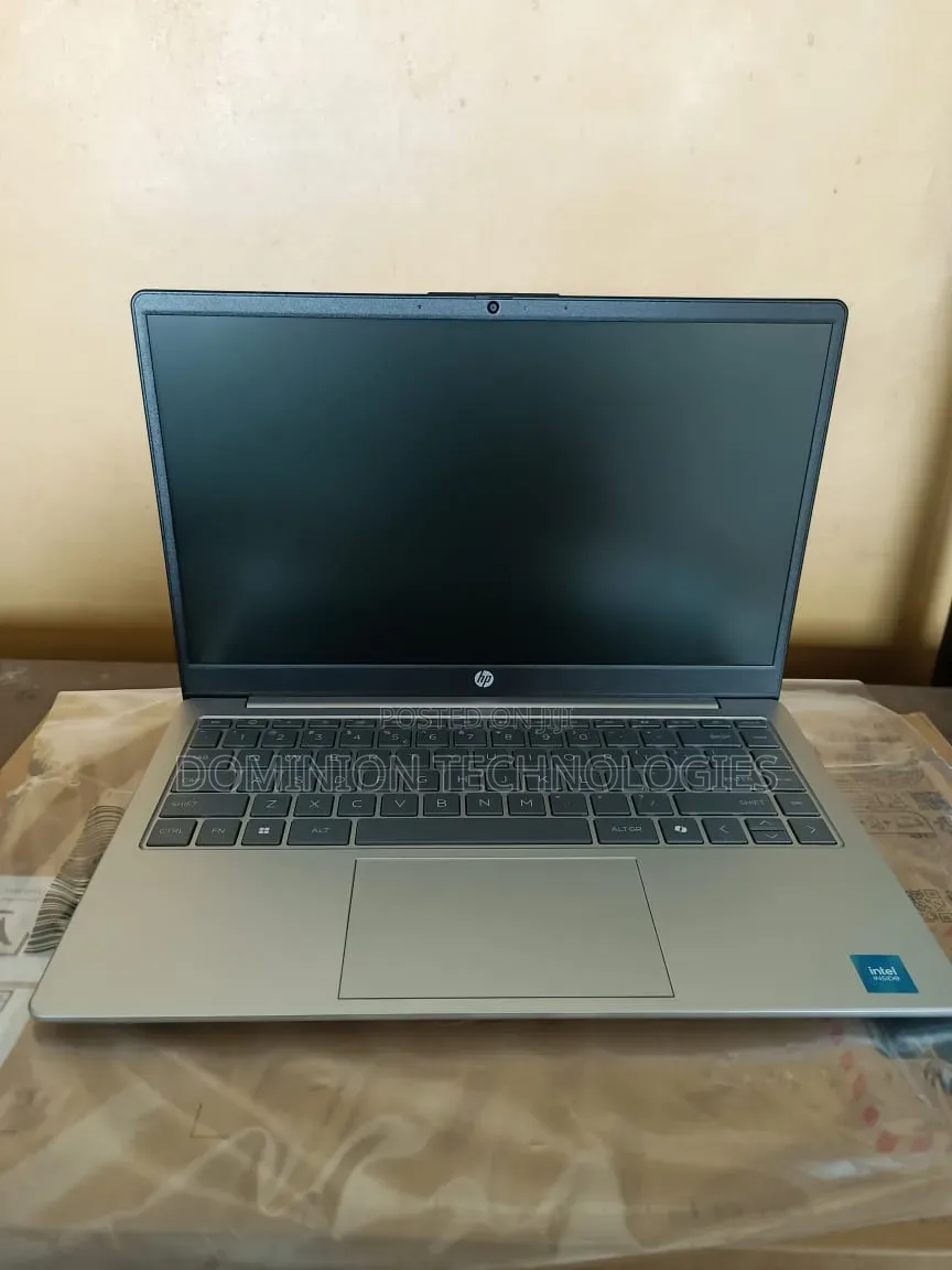 New Laptop HP 8GB Intel SSD 512GB