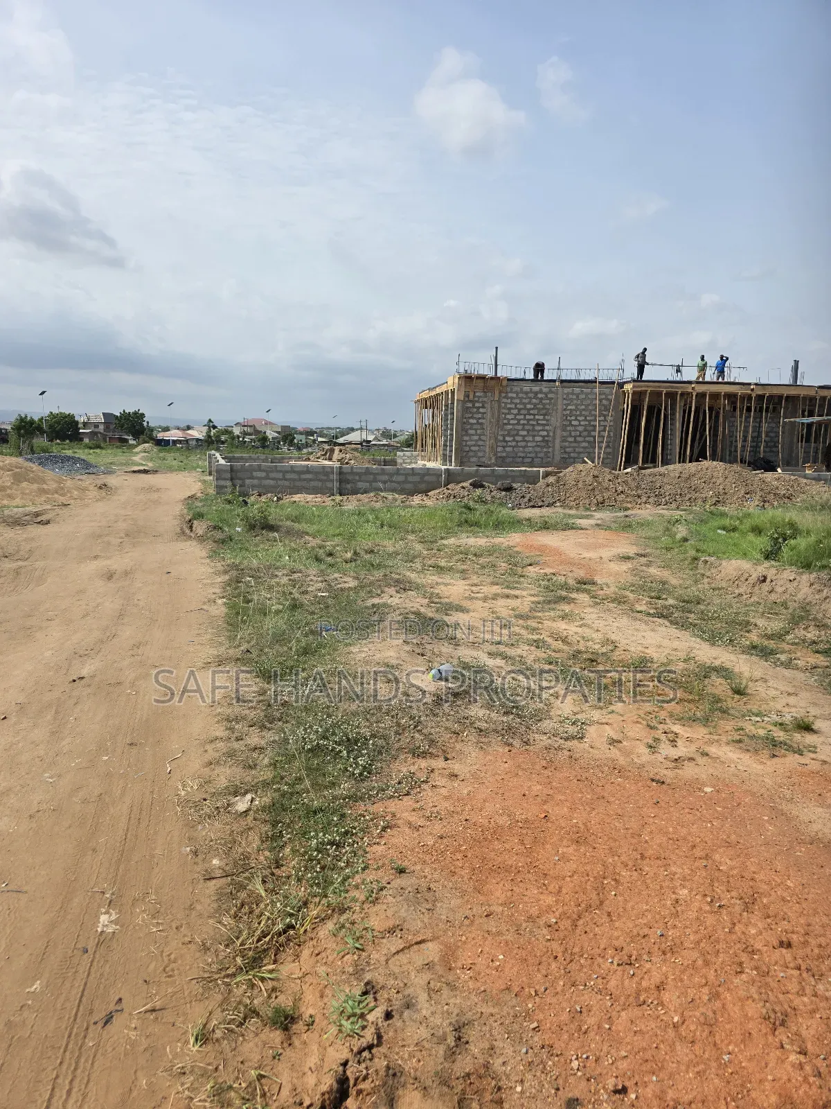 Land for Sale at Katamanso.