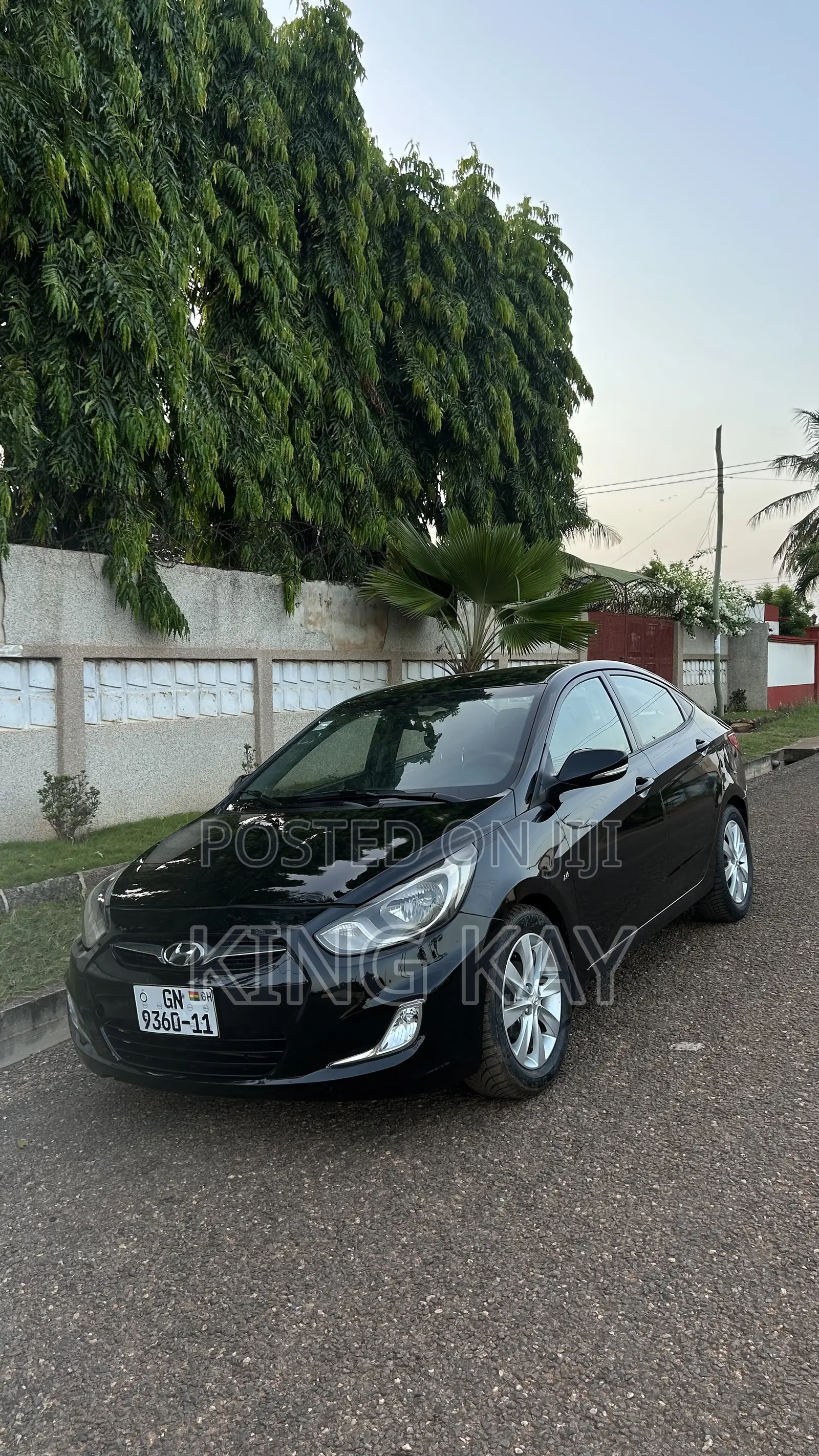 Hyundai Accent SE 2011 Black