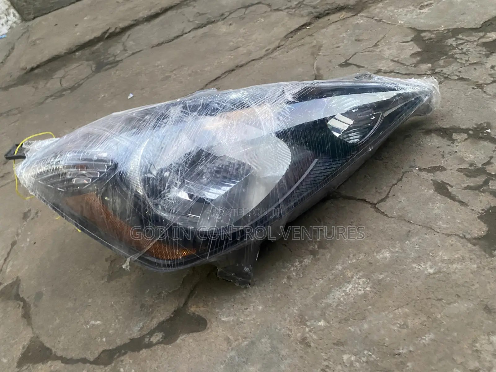Honda Fit 2009-2012 Headlight