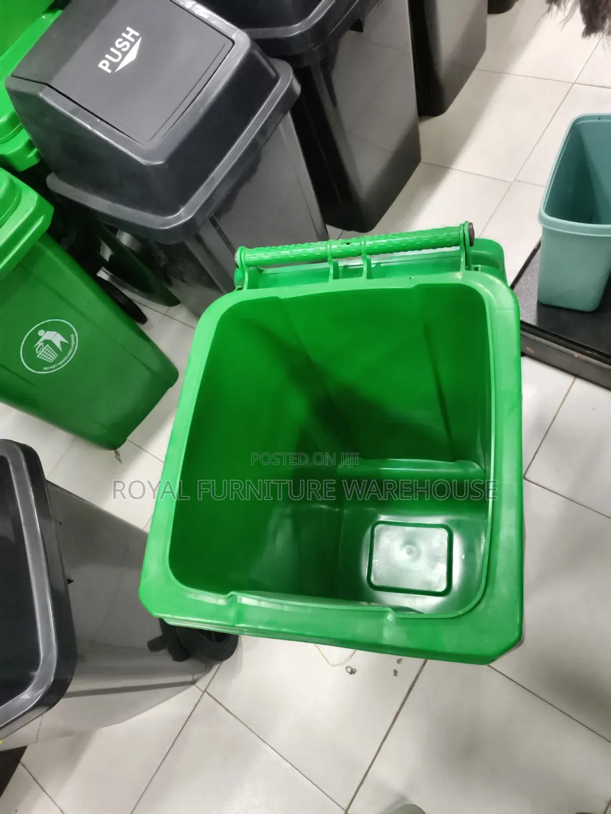 100 Liters Dustbin