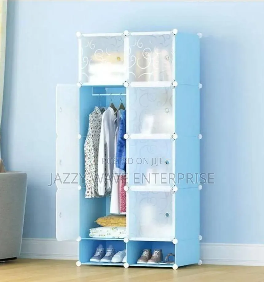 8 Cube Wardrobe