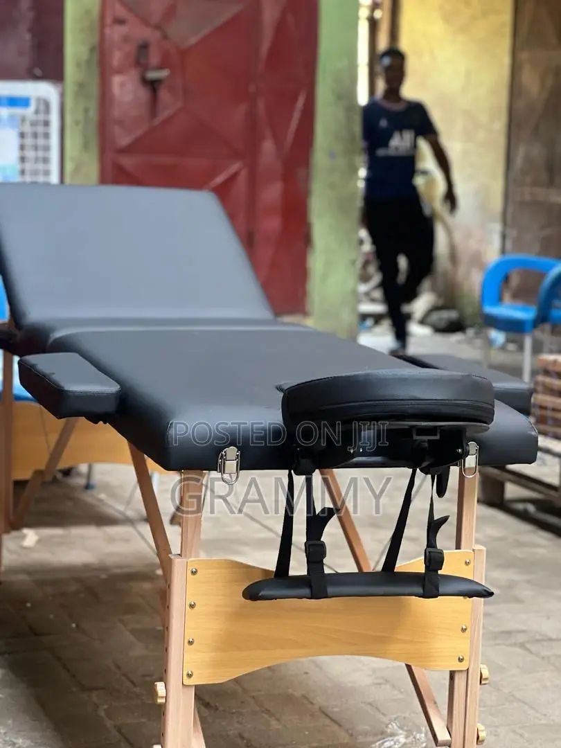 Facial And Massages Bed And Chair