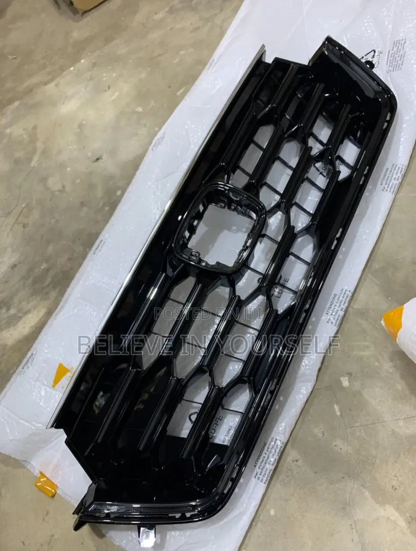 Honda CRV 2023 2024 2025 Top Grille or Top Shells