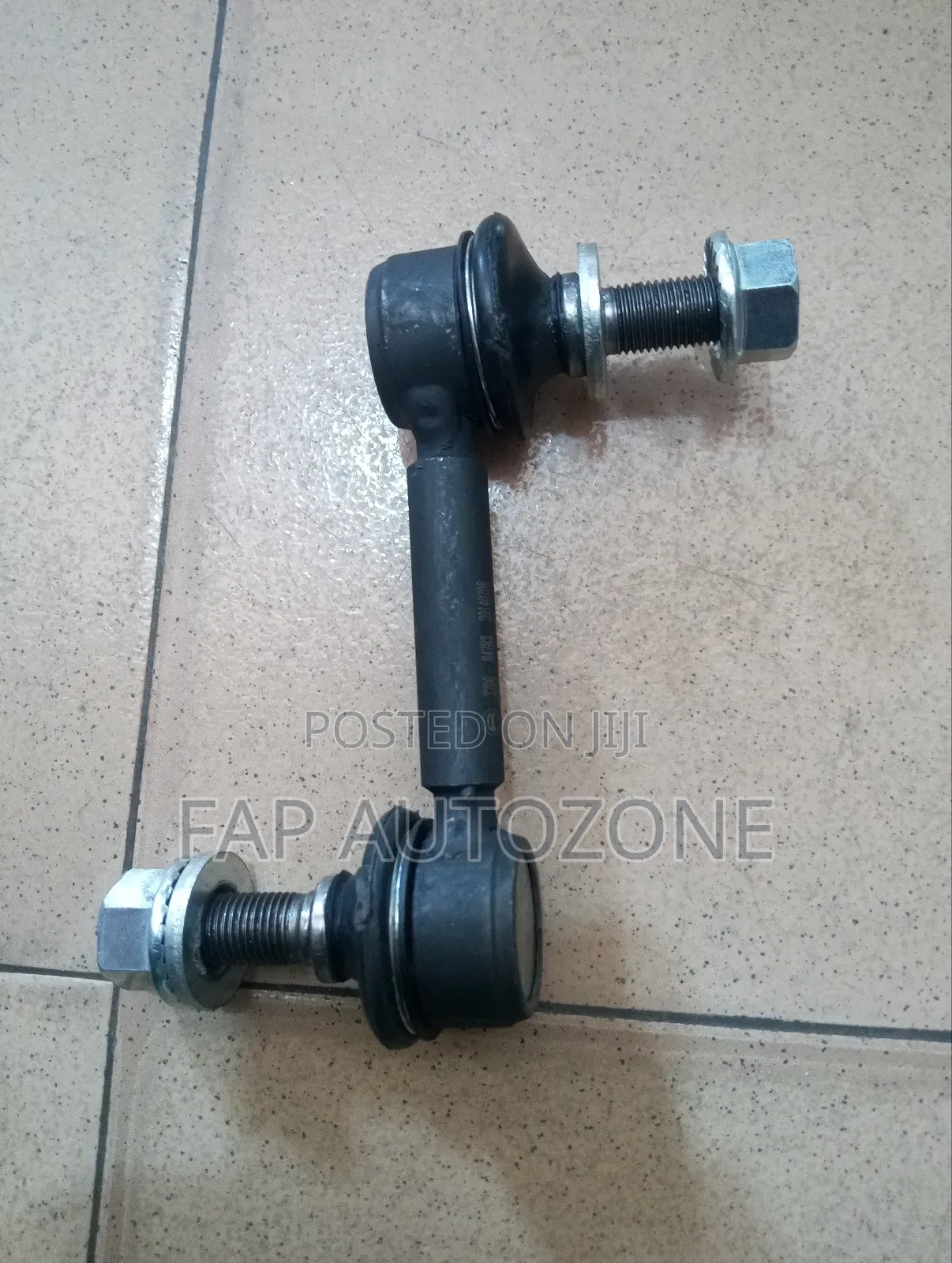 0862. Original Toyota Tacoma Stabilizer Bar Link Imported From Usa