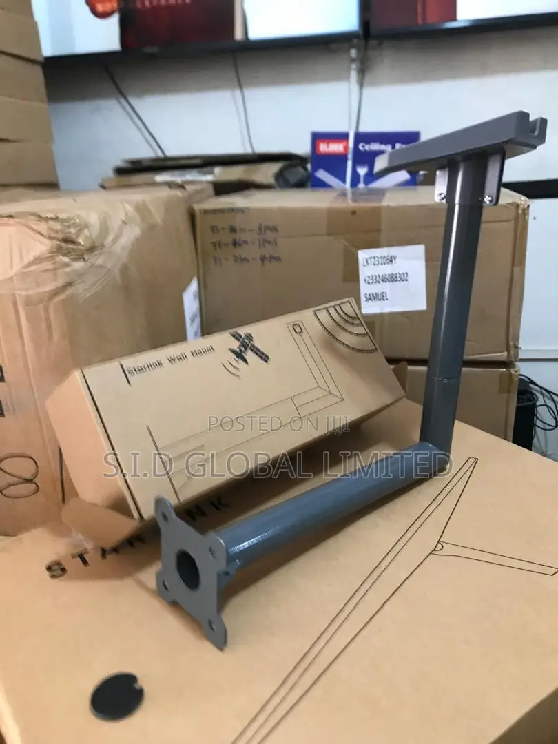 Heavy-Duty Wall Mount for Uninterrupted Starlink Speeds