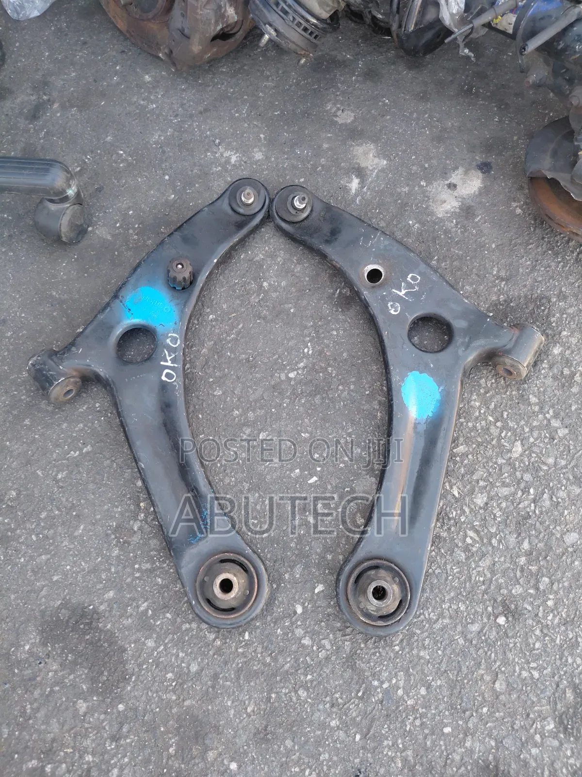 Lowerarm Mitsubishi Colt 2010, 2012, 2013, 2014, 2015