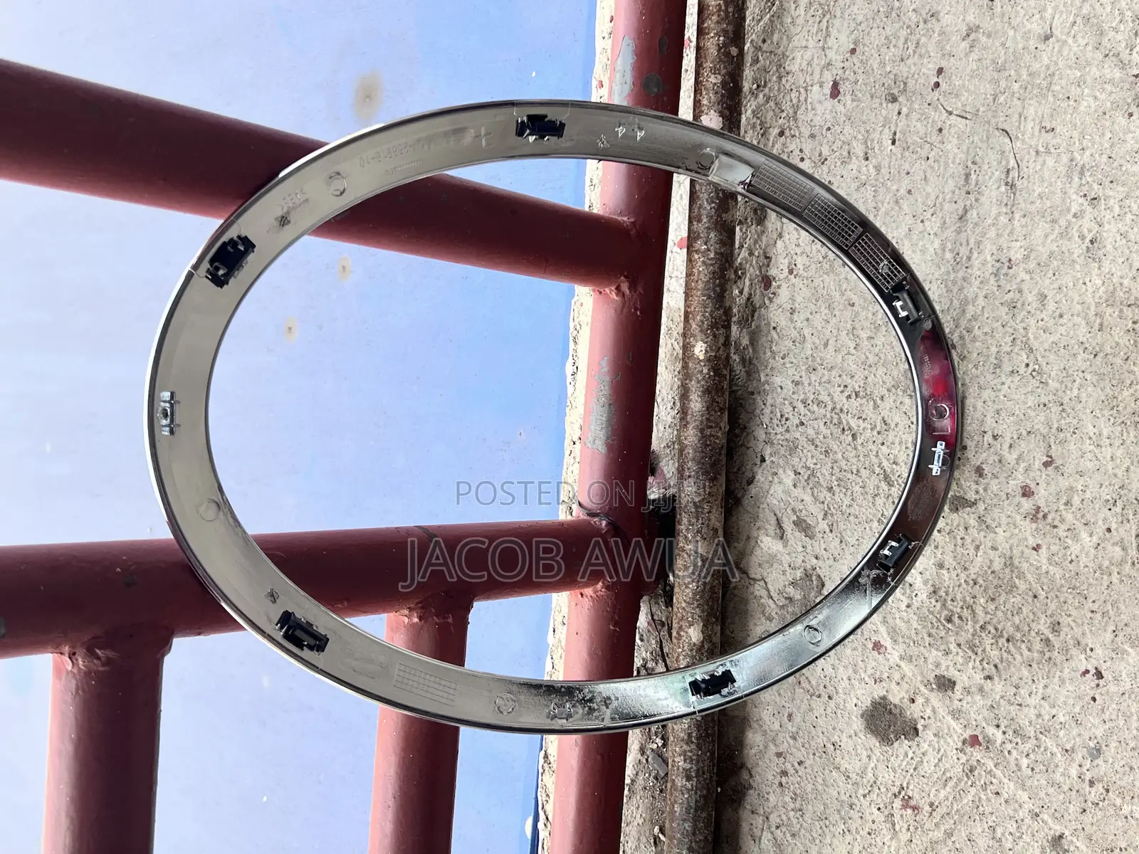 Mini Cooper F55/56/57 Headlight Chrome Trim Left