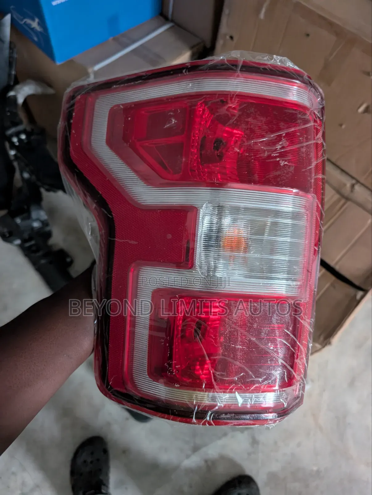Ford F-150 2014,2015,2016,2017,2018 Tail Light