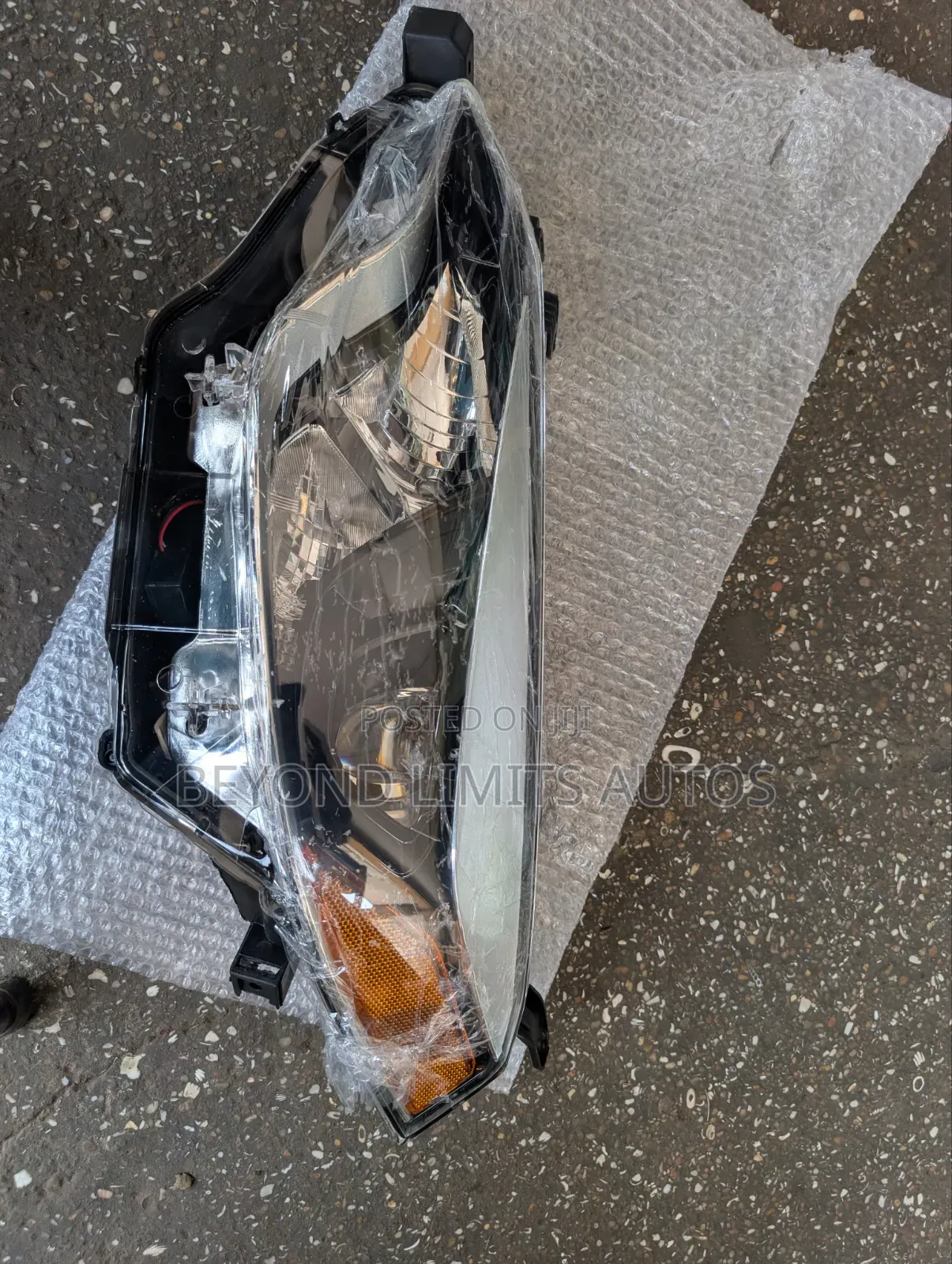 Toyota Corolla 2014,2015,2016 Headlight Single