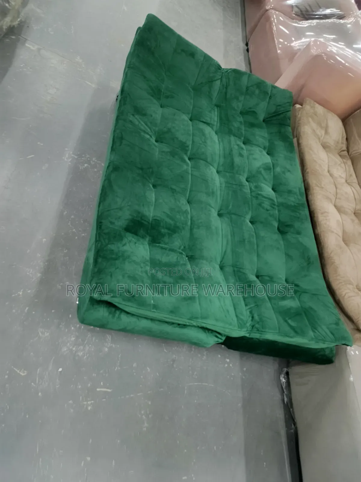 140cm*190cm Convertible Space Saving Sofa Bed