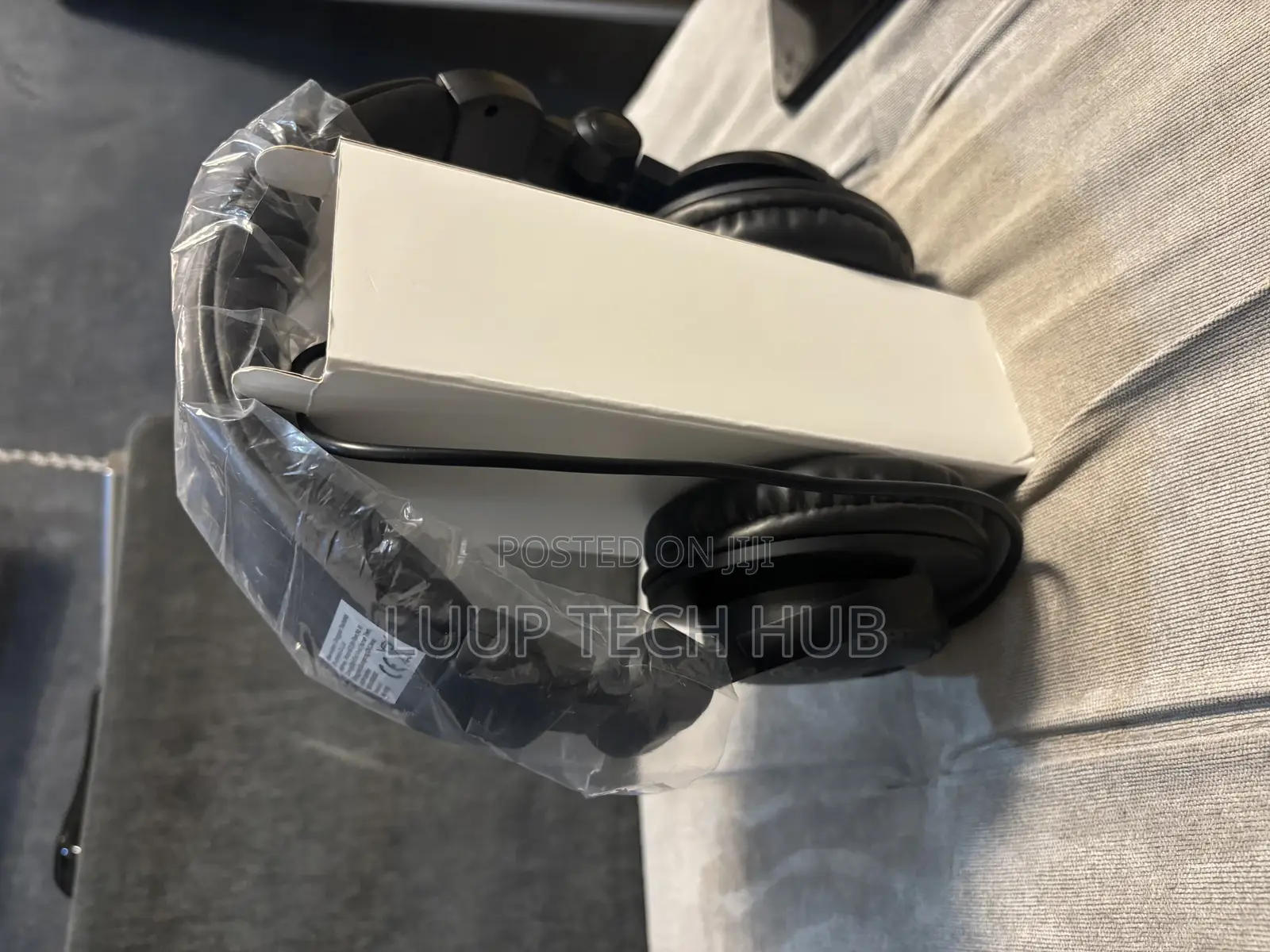 Professional Studio Monitor Headphones